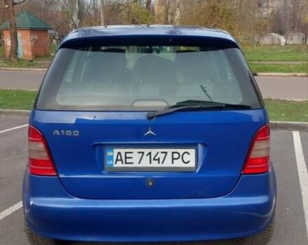 Синій Мерседес А клас, об'ємом двигуна 1.6 л та пробігом 200 тис. км за 3600 $, фото 2 на Automoto.ua