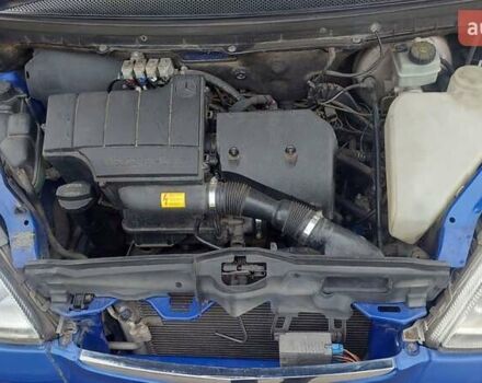 Синій Мерседес А клас, об'ємом двигуна 1.6 л та пробігом 200 тис. км за 3600 $, фото 10 на Automoto.ua