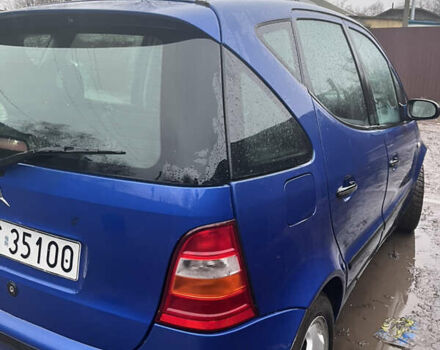 Синій Мерседес А клас, об'ємом двигуна 1.6 л та пробігом 228 тис. км за 1200 $, фото 3 на Automoto.ua