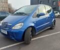 Синій Мерседес А клас, об'ємом двигуна 1.6 л та пробігом 200 тис. км за 3600 $, фото 4 на Automoto.ua
