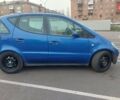 Синій Мерседес А клас, об'ємом двигуна 1.6 л та пробігом 200 тис. км за 3600 $, фото 1 на Automoto.ua