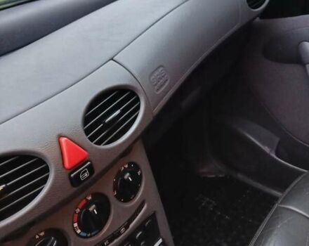 Синий Мерседес А класс, объемом двигателя 1.6 л и пробегом 184 тыс. км за 3700 $, фото 3 на Automoto.ua