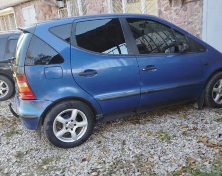 Синий Мерседес А класс, объемом двигателя 1.7 л и пробегом 250 тыс. км за 1100 $, фото 7 на Automoto.ua