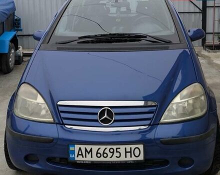 Синий Мерседес А класс, объемом двигателя 1.9 л и пробегом 221 тыс. км за 3250 $, фото 1 на Automoto.ua