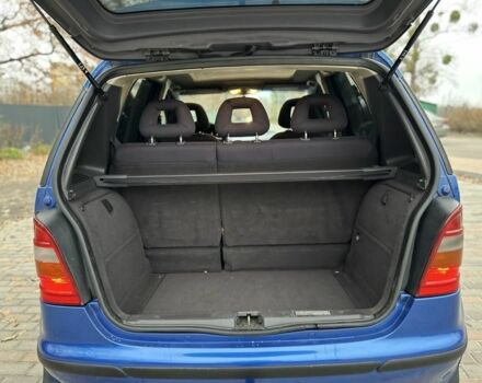 Синий Мерседес А класс, объемом двигателя 1.6 л и пробегом 235 тыс. км за 3500 $, фото 14 на Automoto.ua