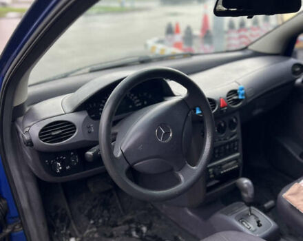 Синій Мерседес А клас, об'ємом двигуна 1.69 л та пробігом 25 тис. км за 2900 $, фото 11 на Automoto.ua