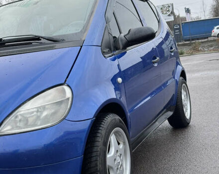 Синий Мерседес А класс, объемом двигателя 1.4 л и пробегом 237 тыс. км за 3900 $, фото 7 на Automoto.ua