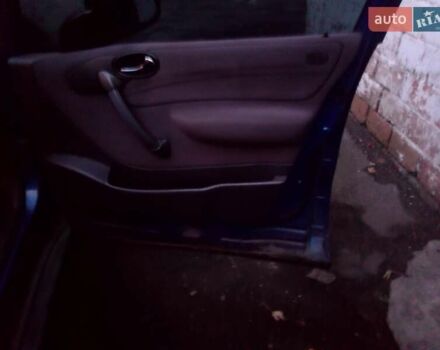 Синий Мерседес А класс, объемом двигателя 1.7 л и пробегом 330 тыс. км за 3000 $, фото 3 на Automoto.ua