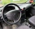 Синий Мерседес А класс, объемом двигателя 1.6 л и пробегом 370 тыс. км за 2600 $, фото 4 на Automoto.ua