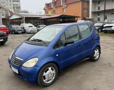 Синий Мерседес А класс, объемом двигателя 1.7 л и пробегом 10 тыс. км за 750 $, фото 3 на Automoto.ua