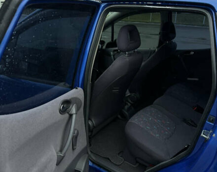 Синий Мерседес А класс, объемом двигателя 1.4 л и пробегом 237 тыс. км за 3900 $, фото 26 на Automoto.ua