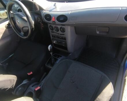 Синий Мерседес А класс, объемом двигателя 1.7 л и пробегом 250 тыс. км за 1100 $, фото 3 на Automoto.ua