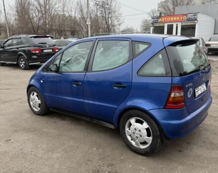 Синий Мерседес А класс, объемом двигателя 1.7 л и пробегом 10 тыс. км за 750 $, фото 6 на Automoto.ua