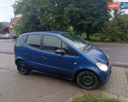 Синий Мерседес А класс, объемом двигателя 1.4 л и пробегом 200 тыс. км за 2399 $, фото 9 на Automoto.ua