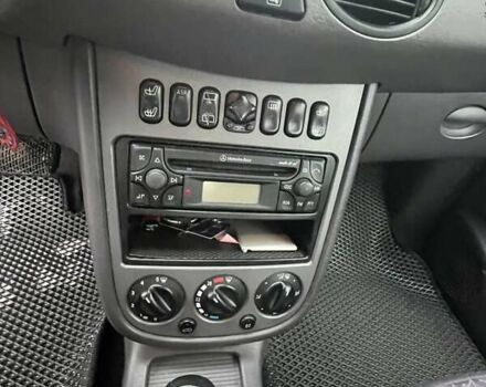 Синий Мерседес А класс, объемом двигателя 1.7 л и пробегом 300 тыс. км за 3600 $, фото 21 на Automoto.ua