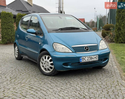 Синий Мерседес А класс, объемом двигателя 1.7 л и пробегом 355 тыс. км за 2999 $, фото 2 на Automoto.ua