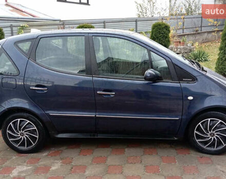 Синий Мерседес А класс, объемом двигателя 1.4 л и пробегом 235 тыс. км за 2950 $, фото 6 на Automoto.ua