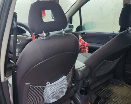 Синій Мерседес А клас, об'ємом двигуна 1.6 л та пробігом 200 тис. км за 4500 $, фото 3 на Automoto.ua