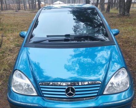 Синий Мерседес А класс, объемом двигателя 1.7 л и пробегом 181 тыс. км за 2600 $, фото 5 на Automoto.ua