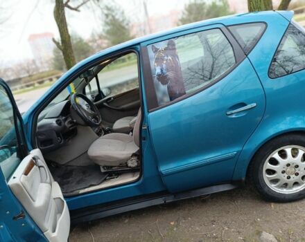 Синій Мерседес А клас, об'ємом двигуна 1.7 л та пробігом 3 тис. км за 2200 $, фото 1 на Automoto.ua