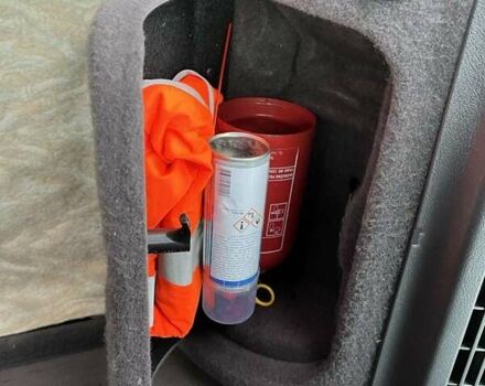 Синий Мерседес А класс, объемом двигателя 1.7 л и пробегом 300 тыс. км за 3600 $, фото 22 на Automoto.ua