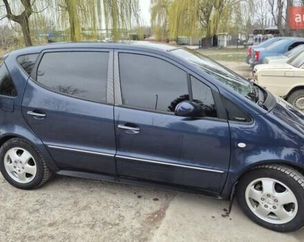 Синий Мерседес А класс, объемом двигателя 1.7 л и пробегом 280 тыс. км за 3100 $, фото 7 на Automoto.ua