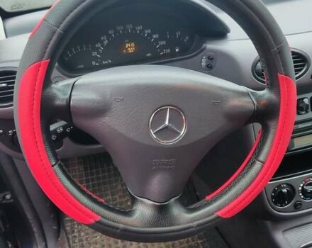 Синій Мерседес А клас, об'ємом двигуна 1.6 л та пробігом 200 тис. км за 4500 $, фото 5 на Automoto.ua