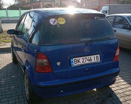 Синий Мерседес А класс, объемом двигателя 1.6 л и пробегом 268 тыс. км за 3200 $, фото 3 на Automoto.ua