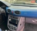 Синий Мерседес А класс, объемом двигателя 1.69 л и пробегом 300 тыс. км за 2500 $, фото 12 на Automoto.ua