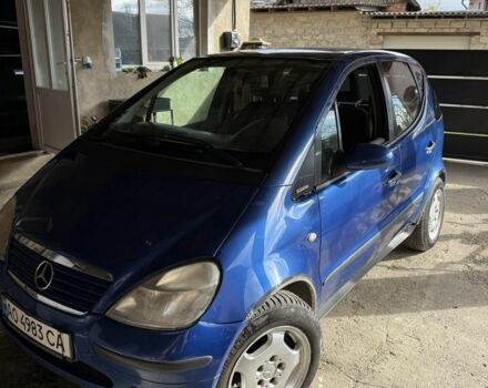 Синий Мерседес А класс, объемом двигателя 1.7 л и пробегом 280 тыс. км за 2800 $, фото 2 на Automoto.ua