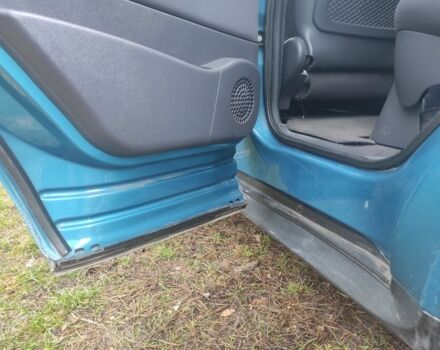 Синий Мерседес А класс, объемом двигателя 1.7 л и пробегом 181 тыс. км за 2600 $, фото 7 на Automoto.ua