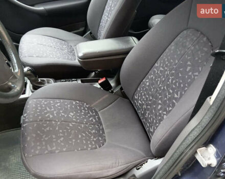 Синий Мерседес А класс, объемом двигателя 1.4 л и пробегом 235 тыс. км за 2950 $, фото 14 на Automoto.ua