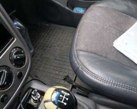 Синий Мерседес А класс, объемом двигателя 1.69 л и пробегом 330 тыс. км за 2700 $, фото 3 на Automoto.ua