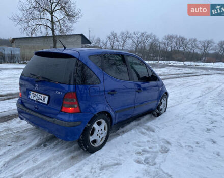 Синий Мерседес А класс, объемом двигателя 1.69 л и пробегом 250 тыс. км за 2650 $, фото 5 на Automoto.ua