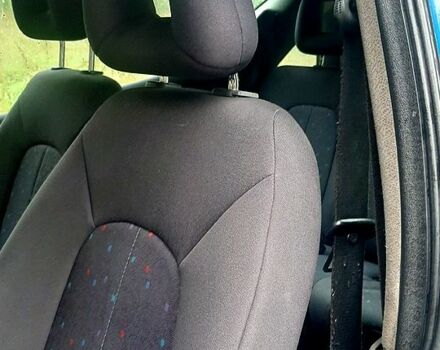 Мерседес А класс 2002 в Ровно на Automoto.ua Синий Мерседес А класс, объемом двигателя 1.7 л и пробегом 250 тыс. км за 3450 $, фото 10 на Automoto.ua