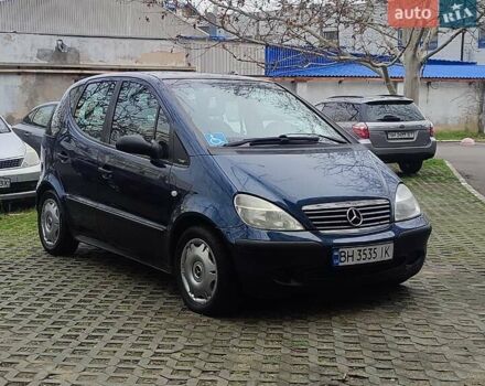 Синий Мерседес А класс, объемом двигателя 1.7 л и пробегом 217 тыс. км за 4100 $, фото 4 на Automoto.ua