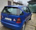 Синий Мерседес А класс, объемом двигателя 1.7 л и пробегом 200 тыс. км за 1200 $, фото 2 на Automoto.ua