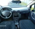 Мерседес А класс 2002 в Броварах на Automoto.ua Синий Мерседес А класс, объемом двигателя 1.7 л и пробегом 232 тыс. км за 3900 $, фото 5 на Automoto.ua