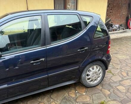 Синий Мерседес А класс, объемом двигателя 1.69 л и пробегом 373 тыс. км за 3650 $, фото 13 на Automoto.ua