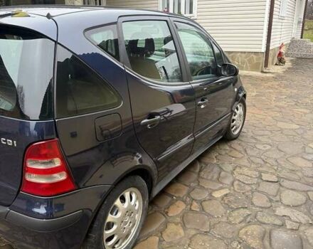 Синий Мерседес А класс, объемом двигателя 1.69 л и пробегом 373 тыс. км за 3650 $, фото 7 на Automoto.ua