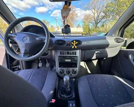 Синий Мерседес А класс, объемом двигателя 1.4 л и пробегом 156 тыс. км за 3600 $, фото 8 на Automoto.ua