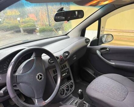 Синий Мерседес А класс, объемом двигателя 1.69 л и пробегом 373 тыс. км за 3650 $, фото 37 на Automoto.ua