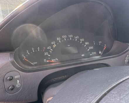 Синій Мерседес А клас, об'ємом двигуна 1.7 л та пробігом 300 тис. км за 3300 $, фото 12 на Automoto.ua