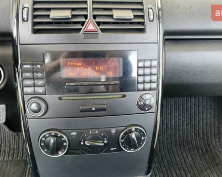 Синий Мерседес А класс, объемом двигателя 1.5 л и пробегом 120 тыс. км за 5500 $, фото 27 на Automoto.ua