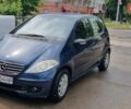 Синий Мерседес А класс, объемом двигателя 2 л и пробегом 317 тыс. км за 4190 $, фото 5 на Automoto.ua