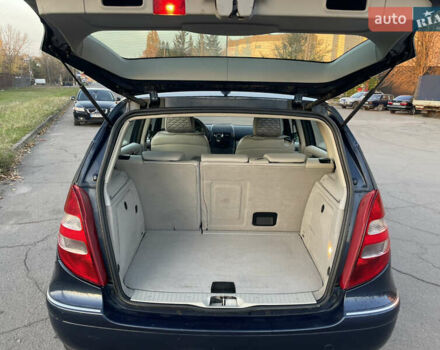 Синий Мерседес А класс, объемом двигателя 2.03 л и пробегом 200 тыс. км за 4000 $, фото 5 на Automoto.ua