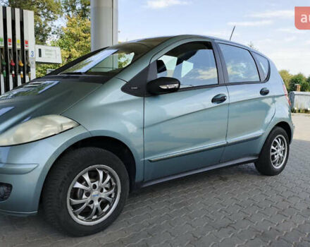 Синий Мерседес А класс, объемом двигателя 1.5 л и пробегом 120 тыс. км за 5500 $, фото 2 на Automoto.ua