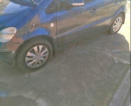 Синій Мерседес А клас, об'ємом двигуна 1.7 л та пробігом 260 тис. км за 2700 $, фото 3 на Automoto.ua