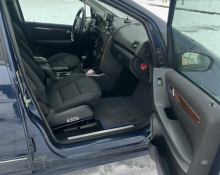 Синий Мерседес А класс, объемом двигателя 1.99 л и пробегом 215 тыс. км за 4500 $, фото 8 на Automoto.ua