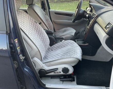 Синий Мерседес А класс, объемом двигателя 2 л и пробегом 150 тыс. км за 4000 $, фото 9 на Automoto.ua